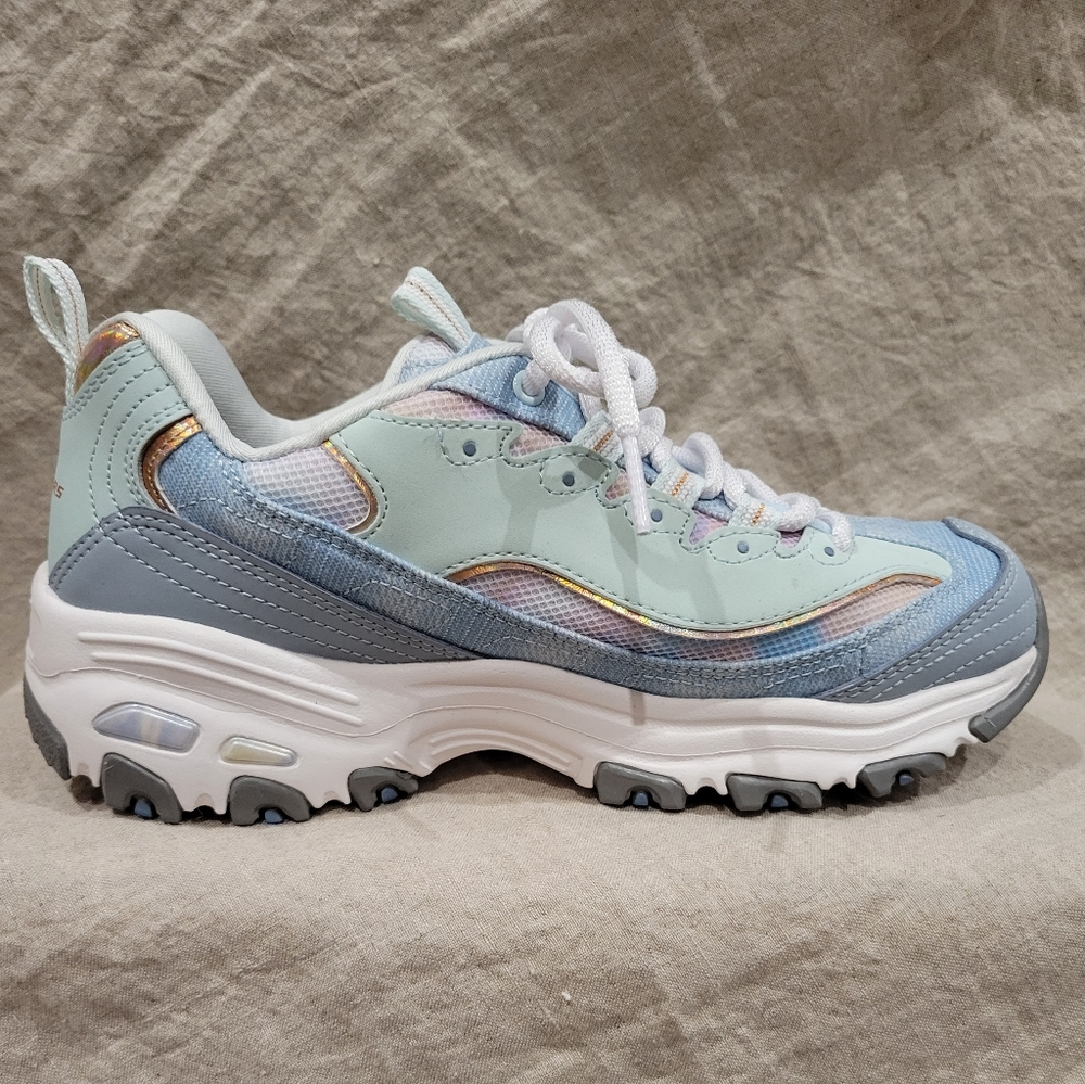 Skechers Sport D'Lites-Luscious Chic sneakers NWOT